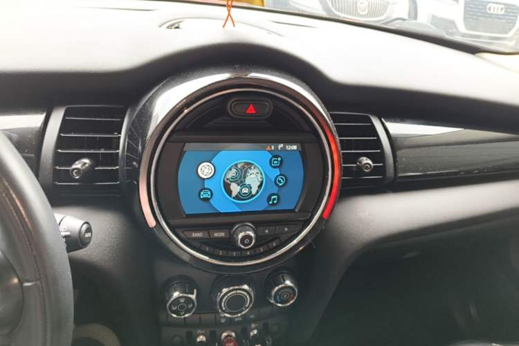 Used MINI 2018 1.5T ONE PLUS Audio And AC Panel