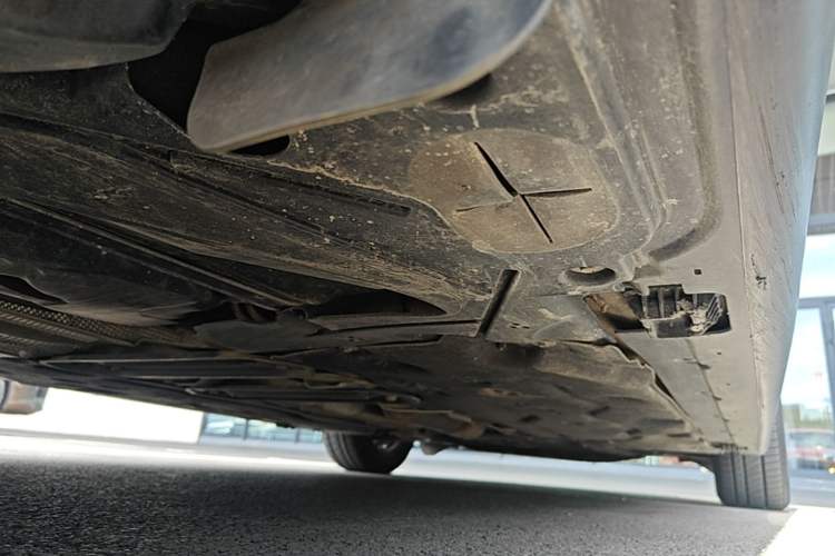 Used MINI 2018 1.5T ONE PLUS Five-Door Edition Chassis Rear Right