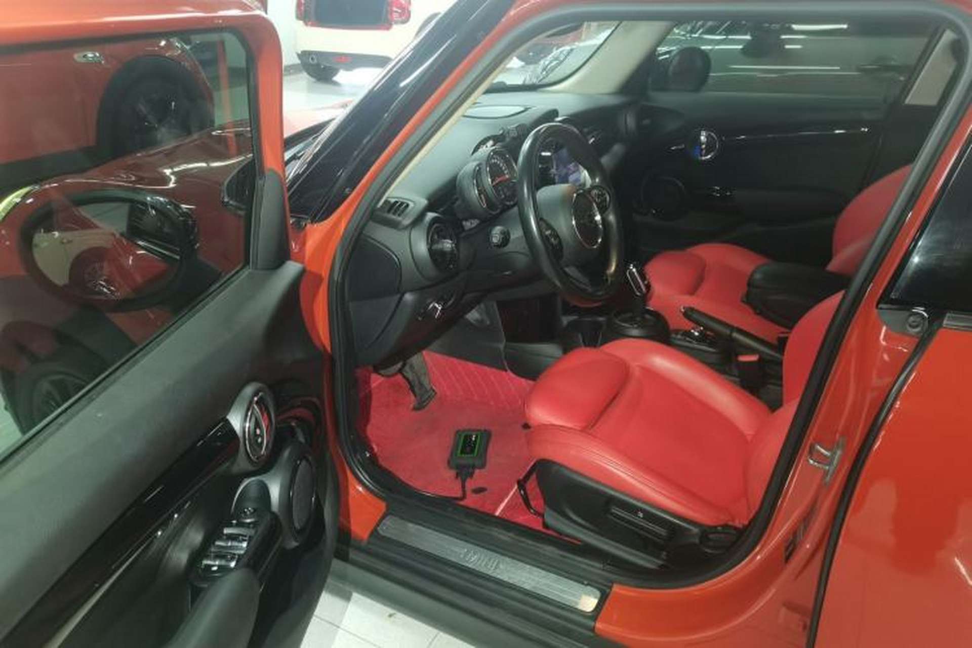 Used MINI 2018 1.5T COOPER Classic Edition Five-Door Version Driver Seat