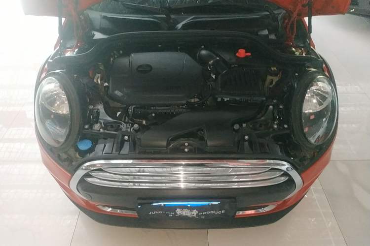 Used MINI 2018 1.5T ONE PLUS Engine Bay