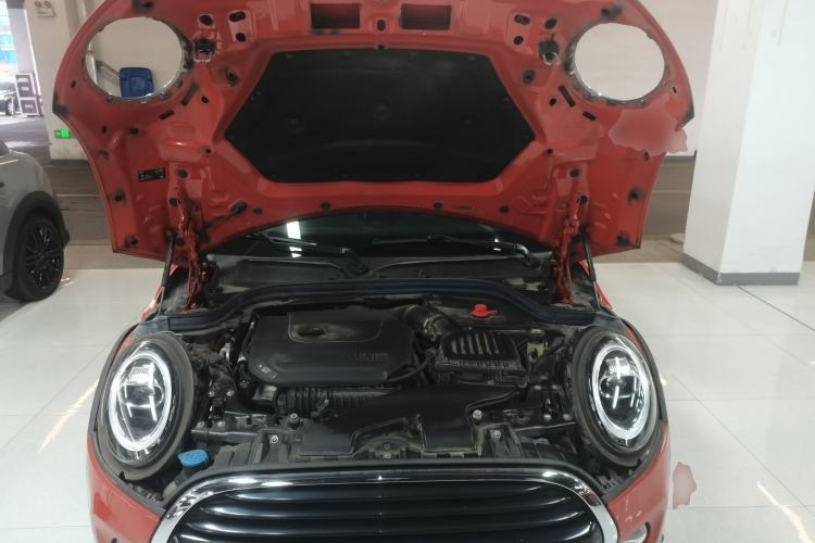 Used MINI 2018 1.5T COOPER Classic Edition Five-Door Version Engine Bay