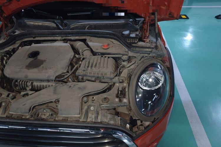 Used MINI 2018 1.5T ONE Five-Door Edition Engine Bay Left