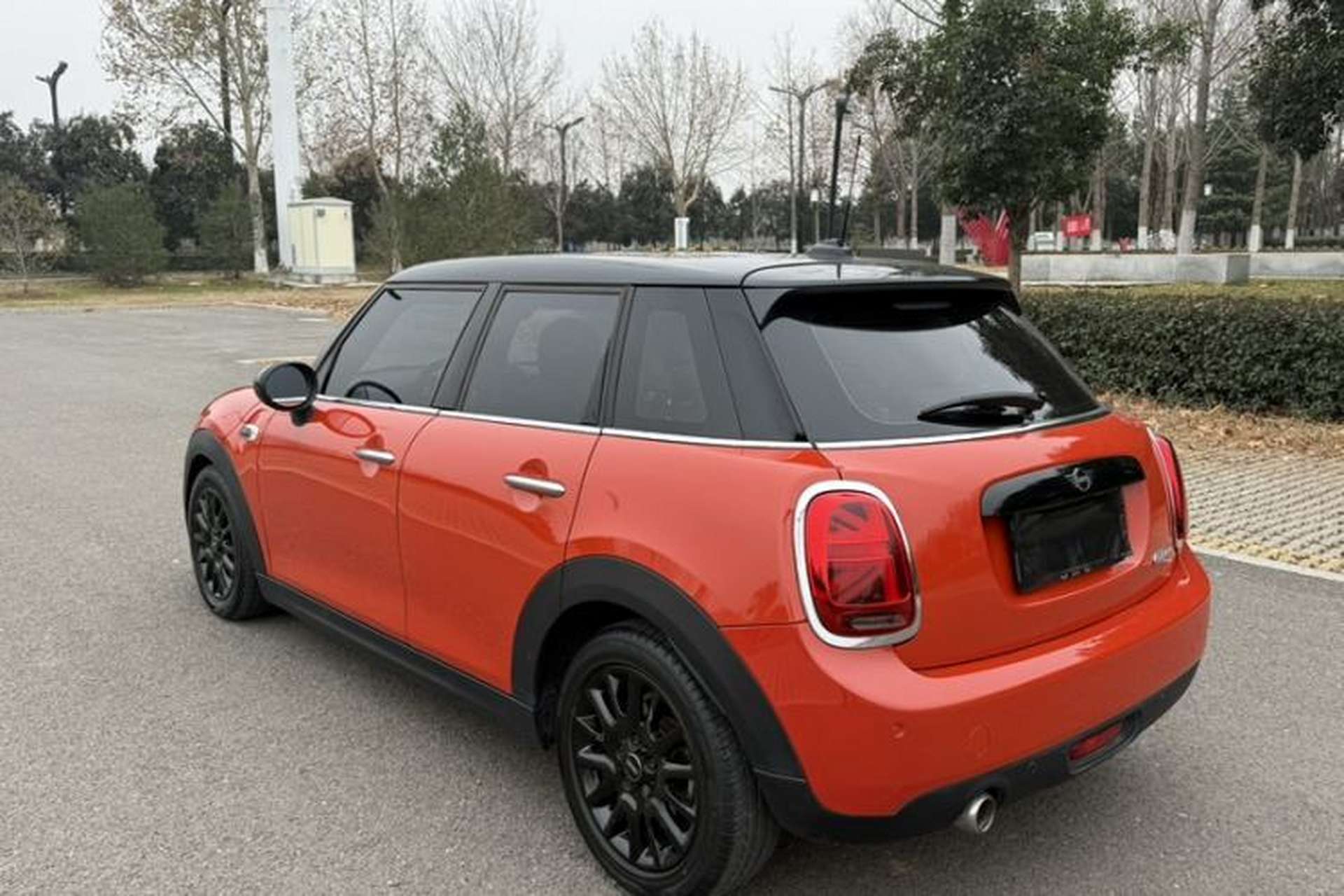 Used MINI 2018 1.5T COOPER Classic Edition Five-Door Version Exterior 6