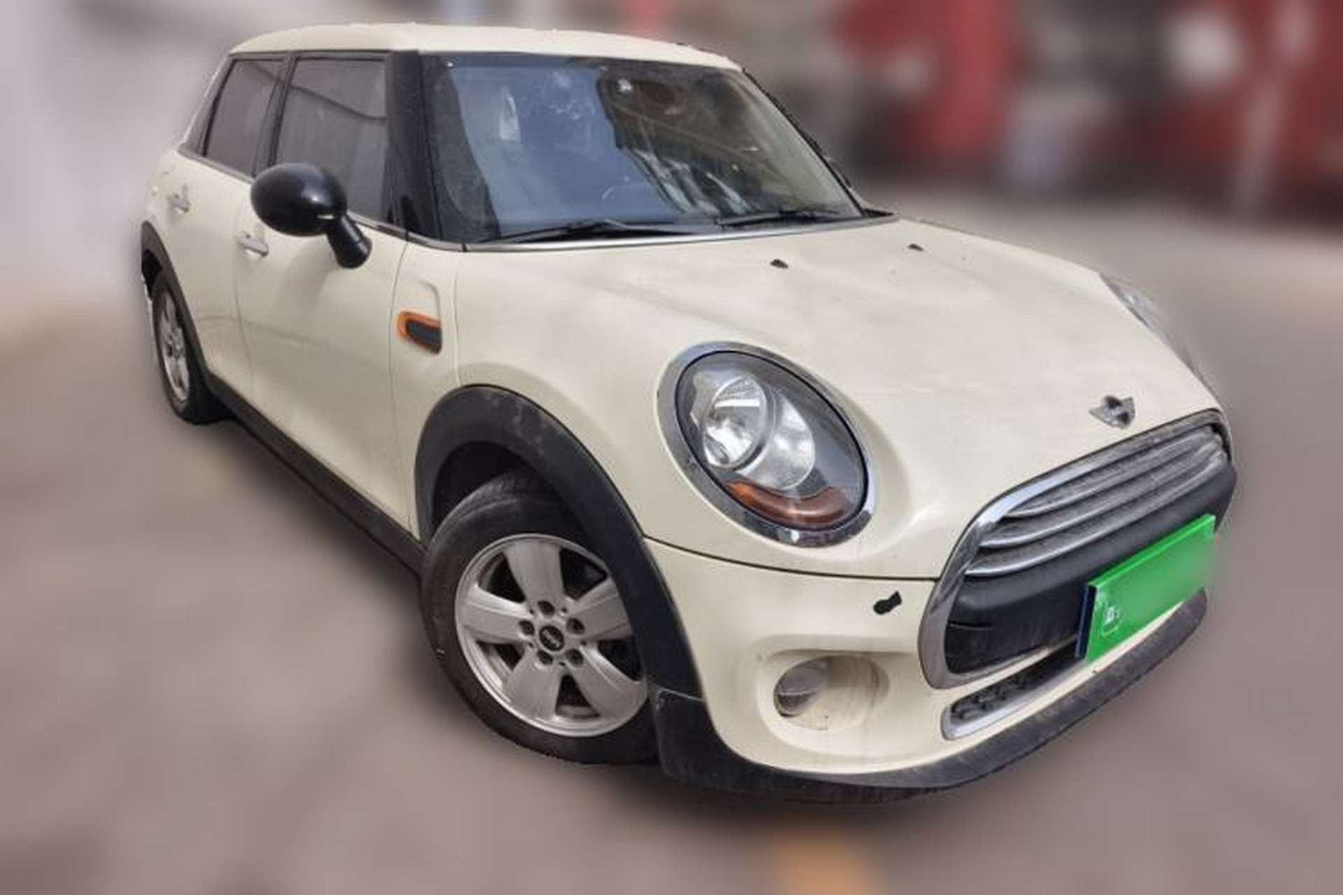 Used MINI  Front Right 45 Deg