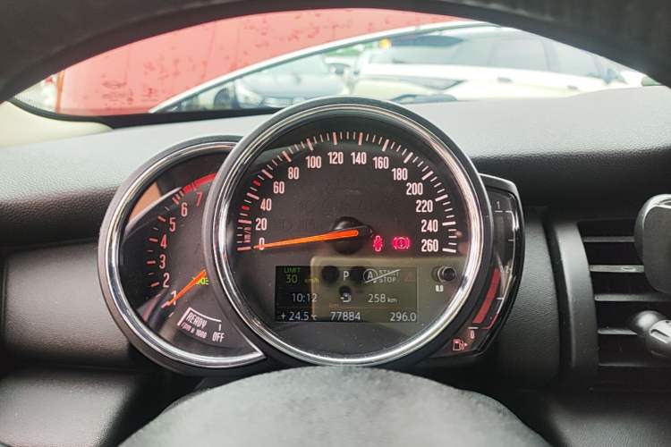 Used MINI 2018 1.5T ONE Five-Door Edition Instrument Cluster