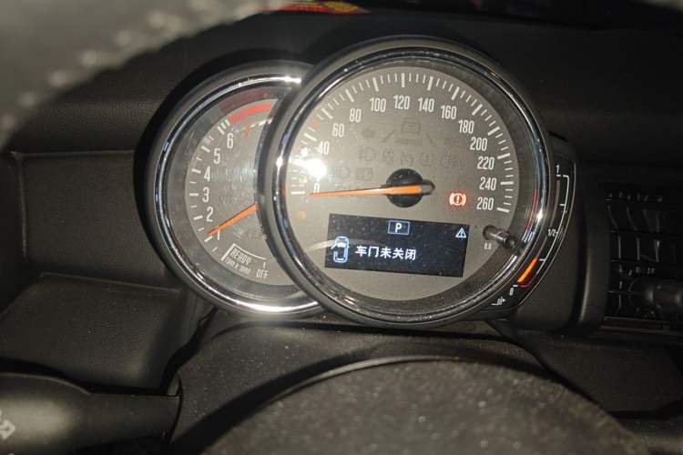 Used MINI 2018 1.5T ONE Five-Door Edition Instrument Cluster