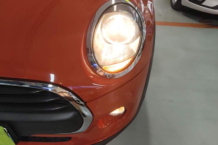 Used MINI 2018 1.5T ONE PLUS Five-Door Edition Left Front Headlight