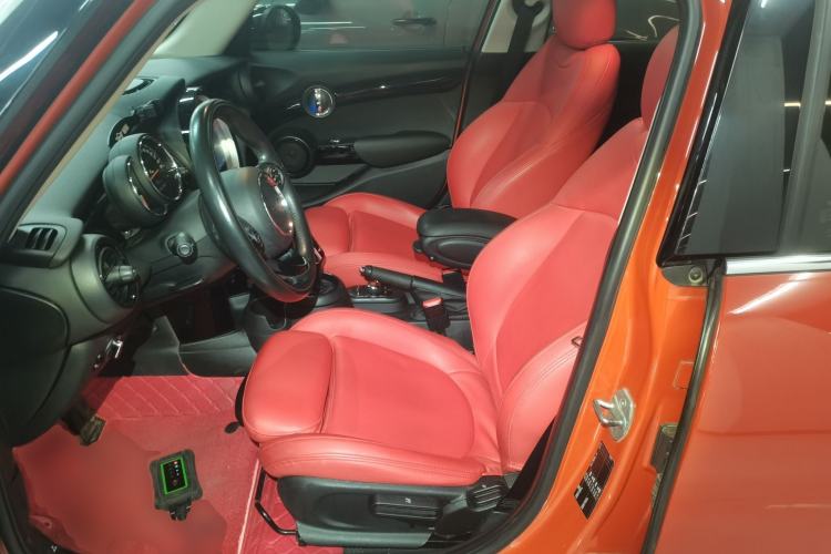 Used MINI 2018 1.5T COOPER Classic Edition Five-Door Version Left Front Seat