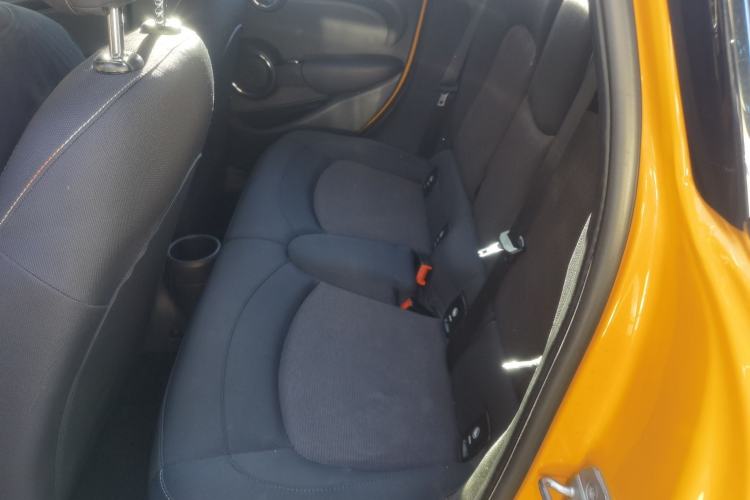Used MINI 2018 1.5T ONE PLUS Five-Door Edition Left Rear Seat