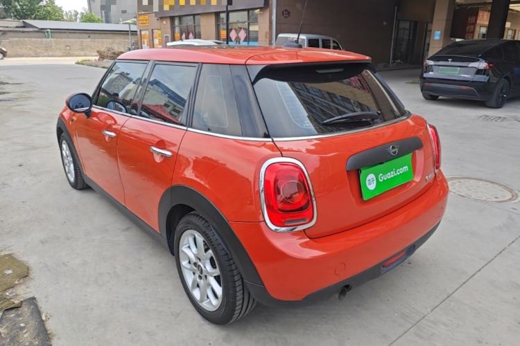 Used MINI 2018 1.5T ONE Five-Door Edition Rear Left 45 Deg