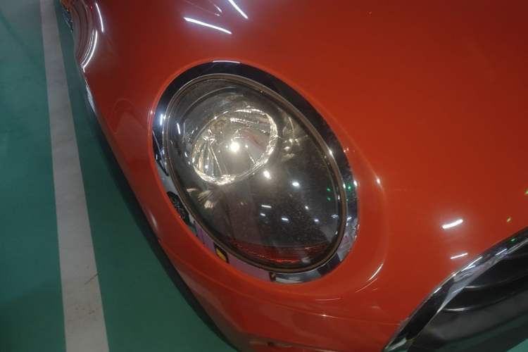 Used MINI 2018 1.5T ONE Five-Door Edition Right Front Headlight