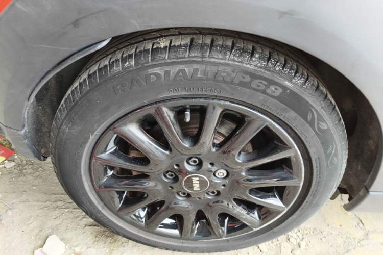 Used MINI 2018 1.5T ONE PLUS Right Rear Wheel Hub