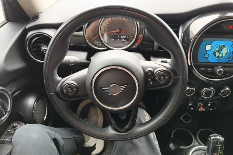 Used MINI 2018 1.5T ONE PLUS Steering Wheel