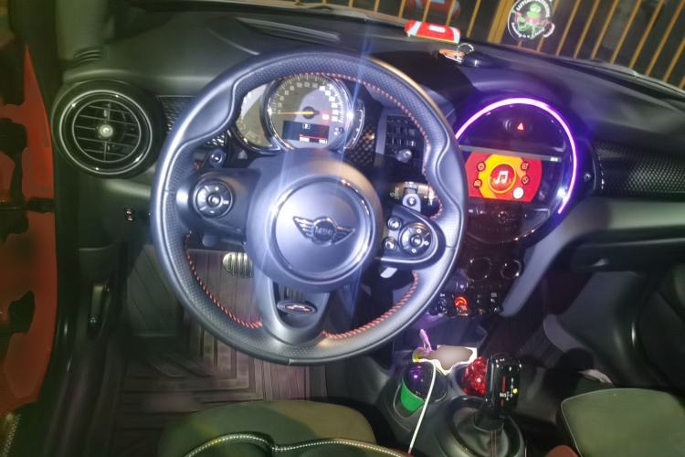 Used MINI 2018 2.0T COOPER S Racing Driver Steering Wheel