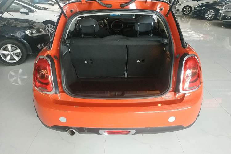 Used MINI 2018 1.5T ONE PLUS Trunk