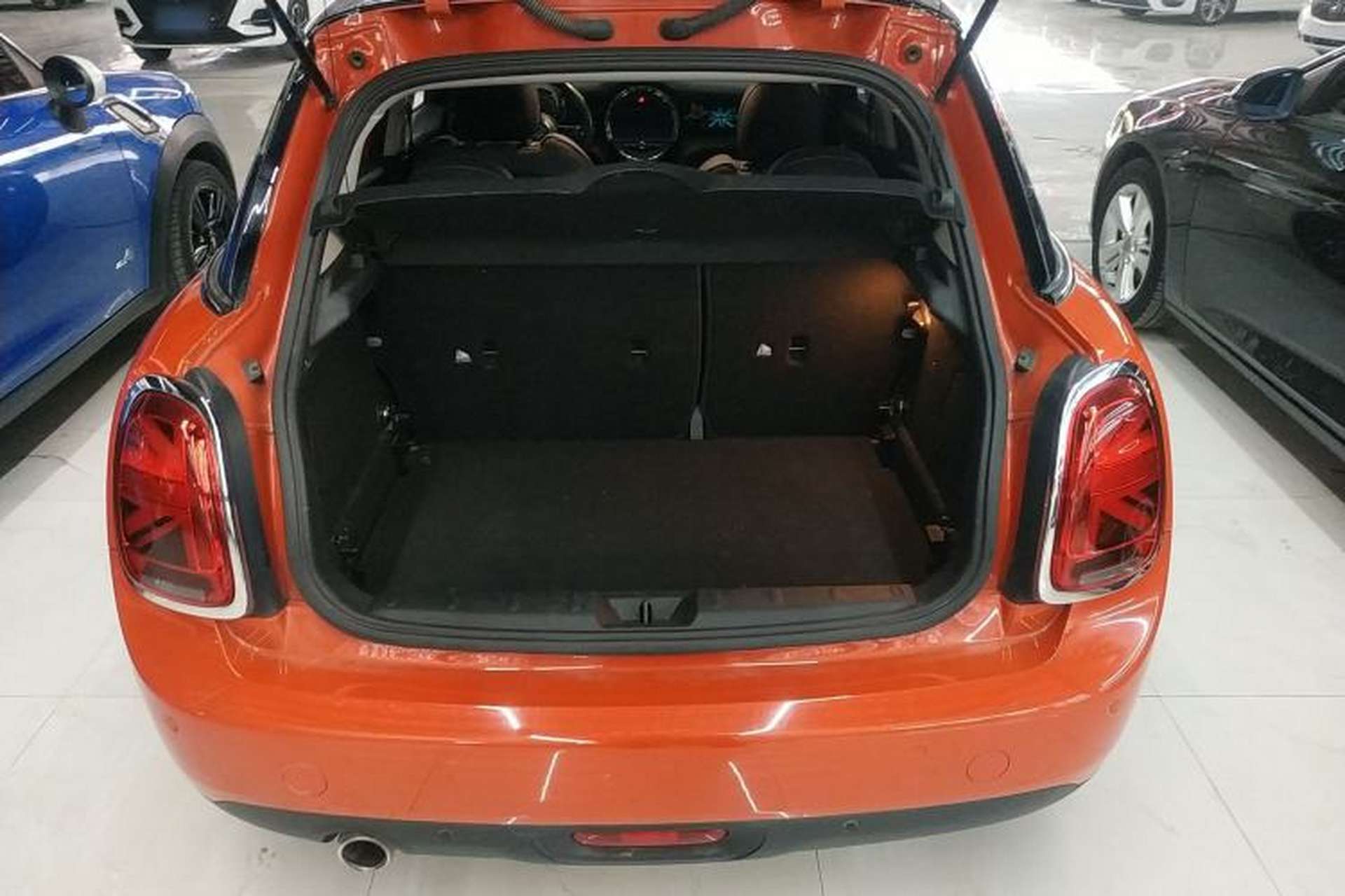Used MINI 2018 1.5T COOPER Classic Edition Five-Door Version Trunk