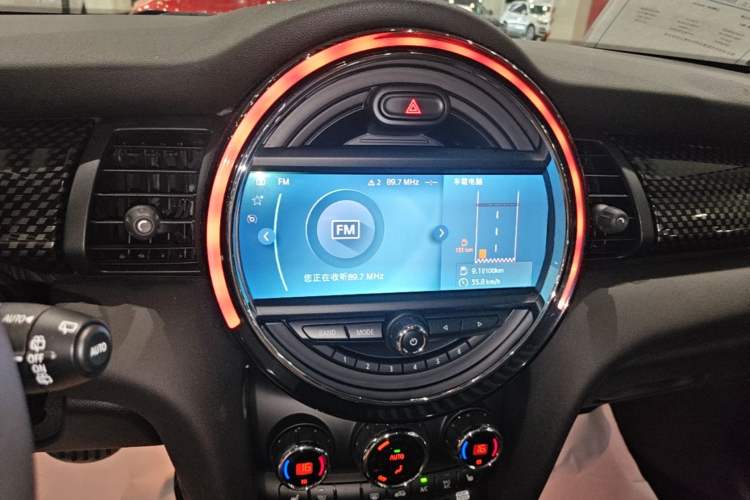 Used MINI 2019 2.0T COOPER S Classic Edition Audio And AC Panel