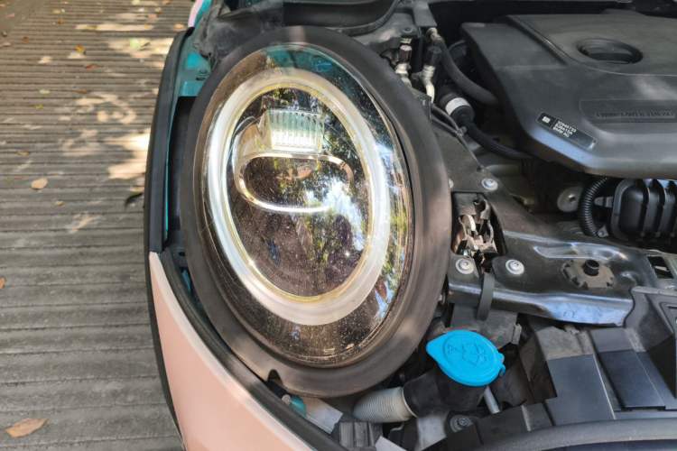 Used MINI 2019 1.5T COOPER CABRIO Artist Engine Bay Right