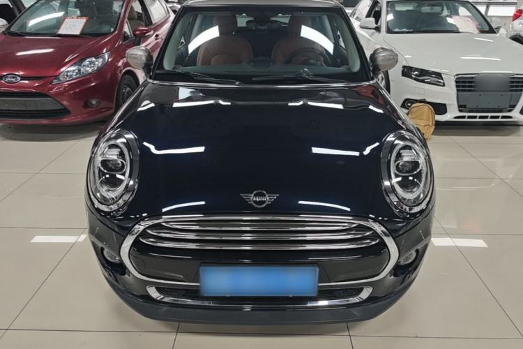Used MINI 2019 1.5T COOPER Artist Front