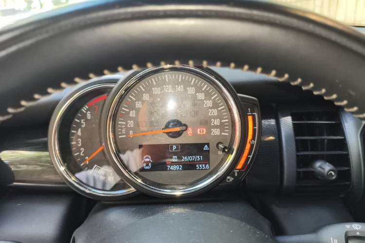 Used MINI 2019 1.5T COOPER CABRIO Artist Instrument Cluster