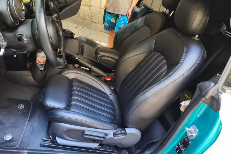 Used MINI 2019 1.5T COOPER CABRIO Artist Left Front Seat