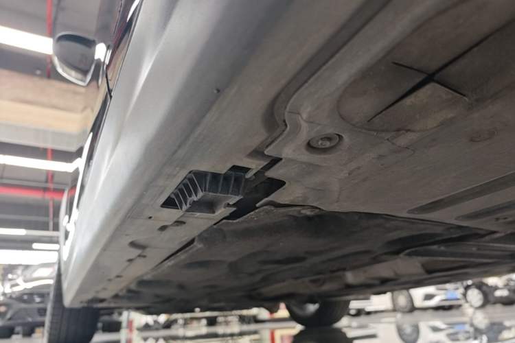 Used MINI 2019 1.5T COOPER Artist Left Side Sill