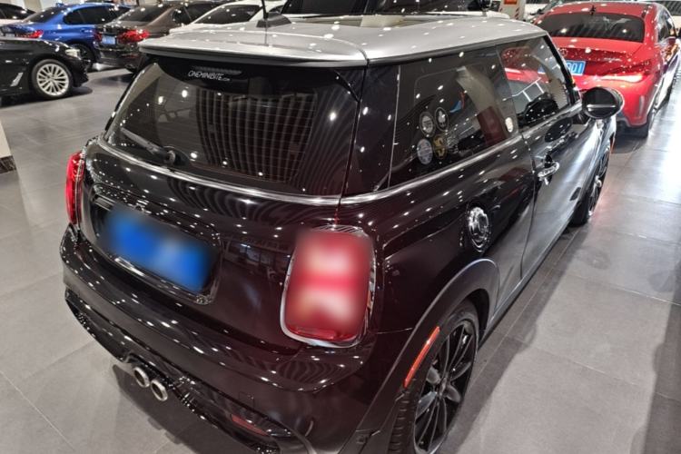 Used MINI 2019 2.0T COOPER S Classic Edition Rear Right 45 Deg