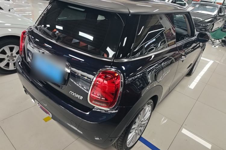 Used MINI 2019 1.5T COOPER Artist Rear Right 45 Deg