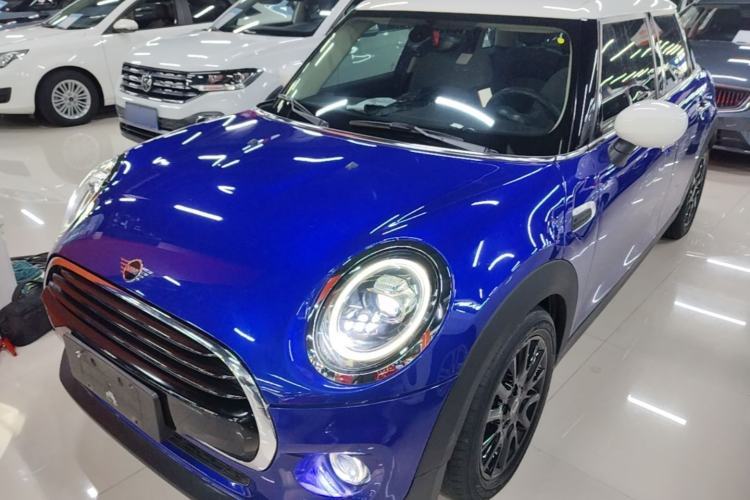 Used MINI 2019 1.5T COOPER Classic Edition Five-Door Version Guazi used car, China used car export, Used car for sale, Used MINI cars, Cheapest cars for sale