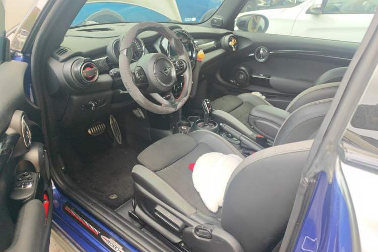 Used MINI 2019 2.0T COOPER S Racing Driver Driver Seat