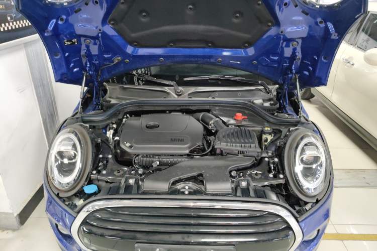 Used MINI 2019 1.5T COOPER Classic Edition Five-Door Version Engine Bay