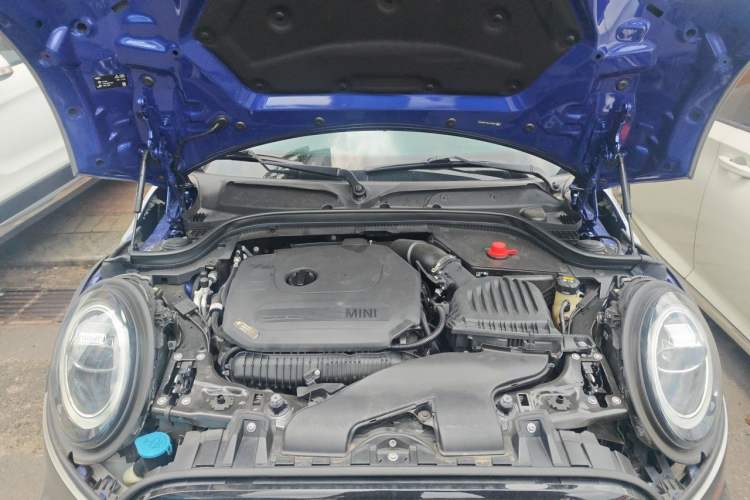 Used MINI 2019 2.0T COOPER S Racing Driver Engine Bay