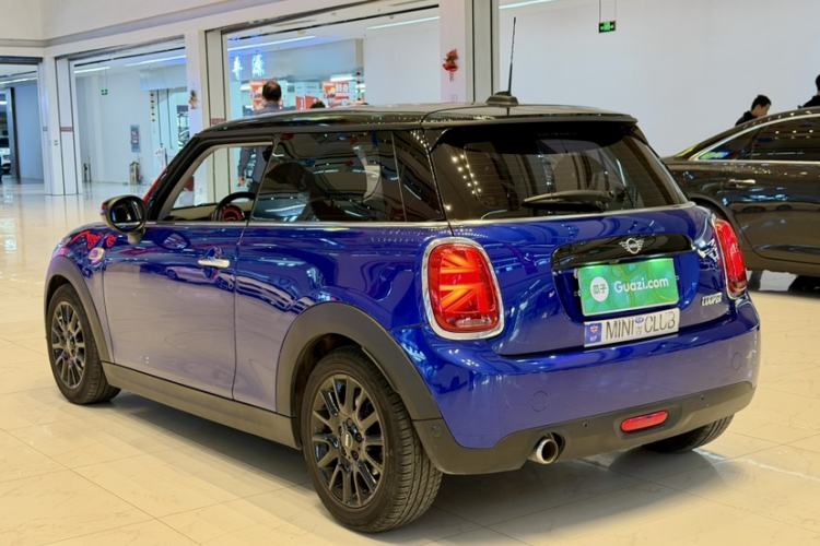 Used MINI 2019 1.5T COOPER Classic Edition Exterior 2