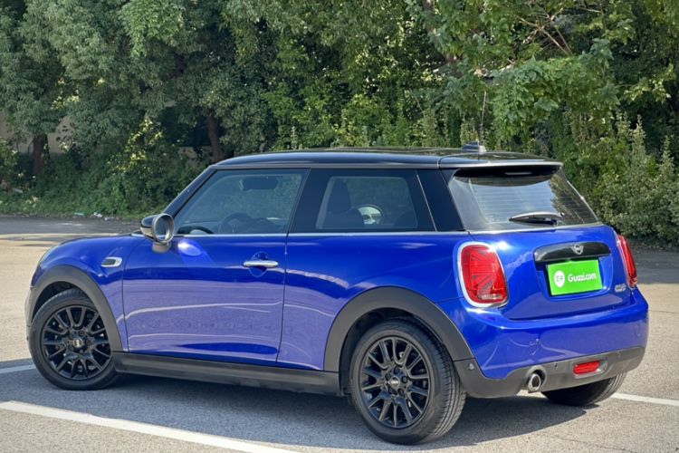 Used MINI 2019 1.5T COOPER Classic Edition Exterior 2