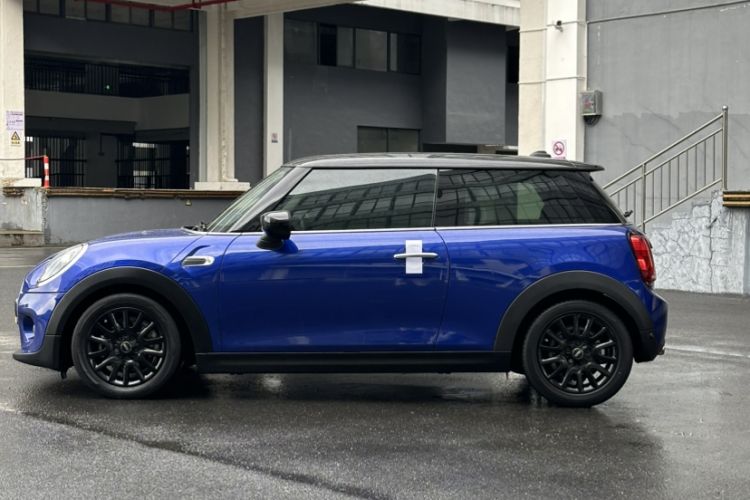 Used MINI 2019 1.5T COOPER Classic Edition Exterior 2
