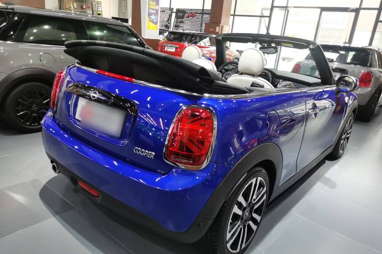 Used MINI 2019 1.5T COOPER CABRIO Artist Exterior 5