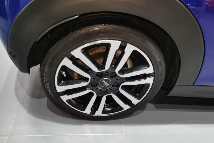 Used MINI 2019 1.5T COOPER CABRIO Artist Exterior 8