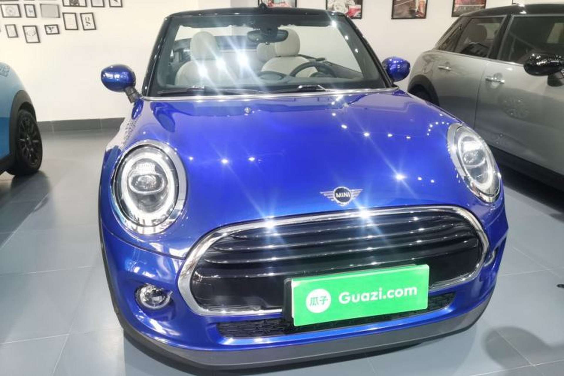 Used MINI 2019 1.5T COOPER CABRIO Artist Front