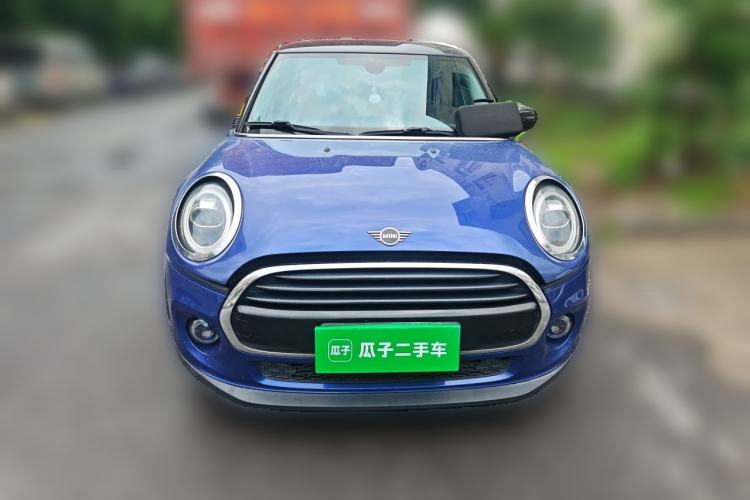Used MINI 2019 1.5T COOPER Classic Edition Front