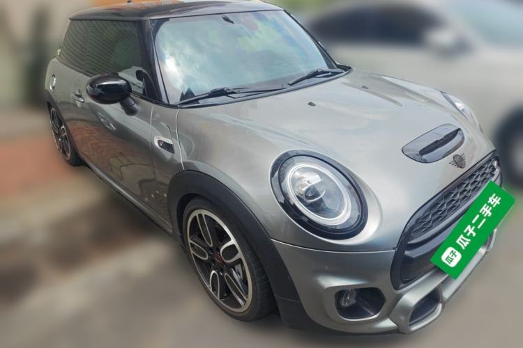 Used MINI 2019 2.0T COOPER S Racing Driver Front Right 45 Deg