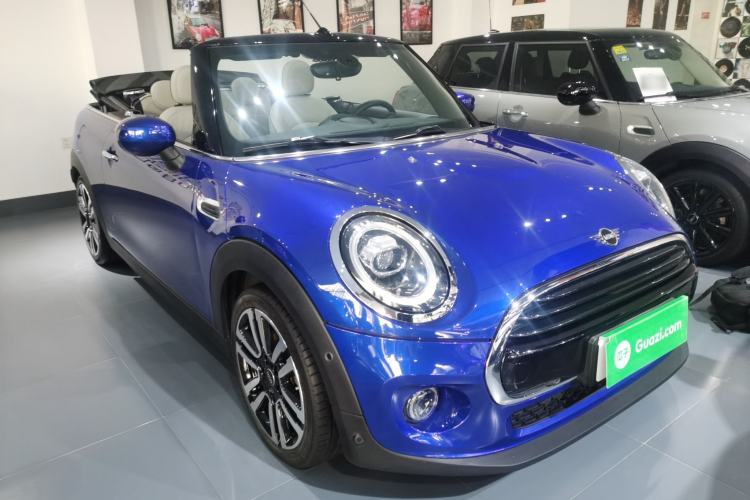 Used MINI 2019 1.5T COOPER CABRIO Artist Front Right 45 Deg