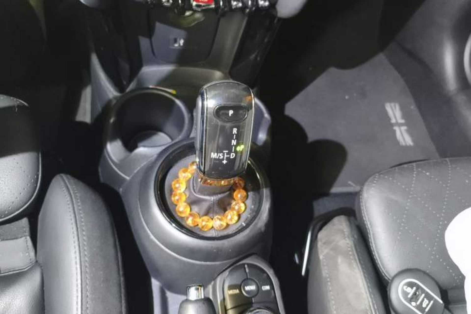Used MINI 2019 1.5T COOPER CABRIO Artist Gear Lever