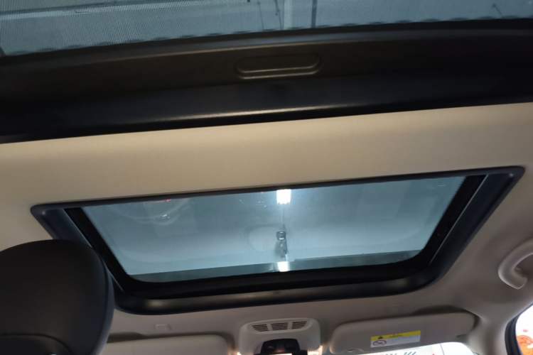 Used MINI 2019 1.5T COOPER Artist Headliner