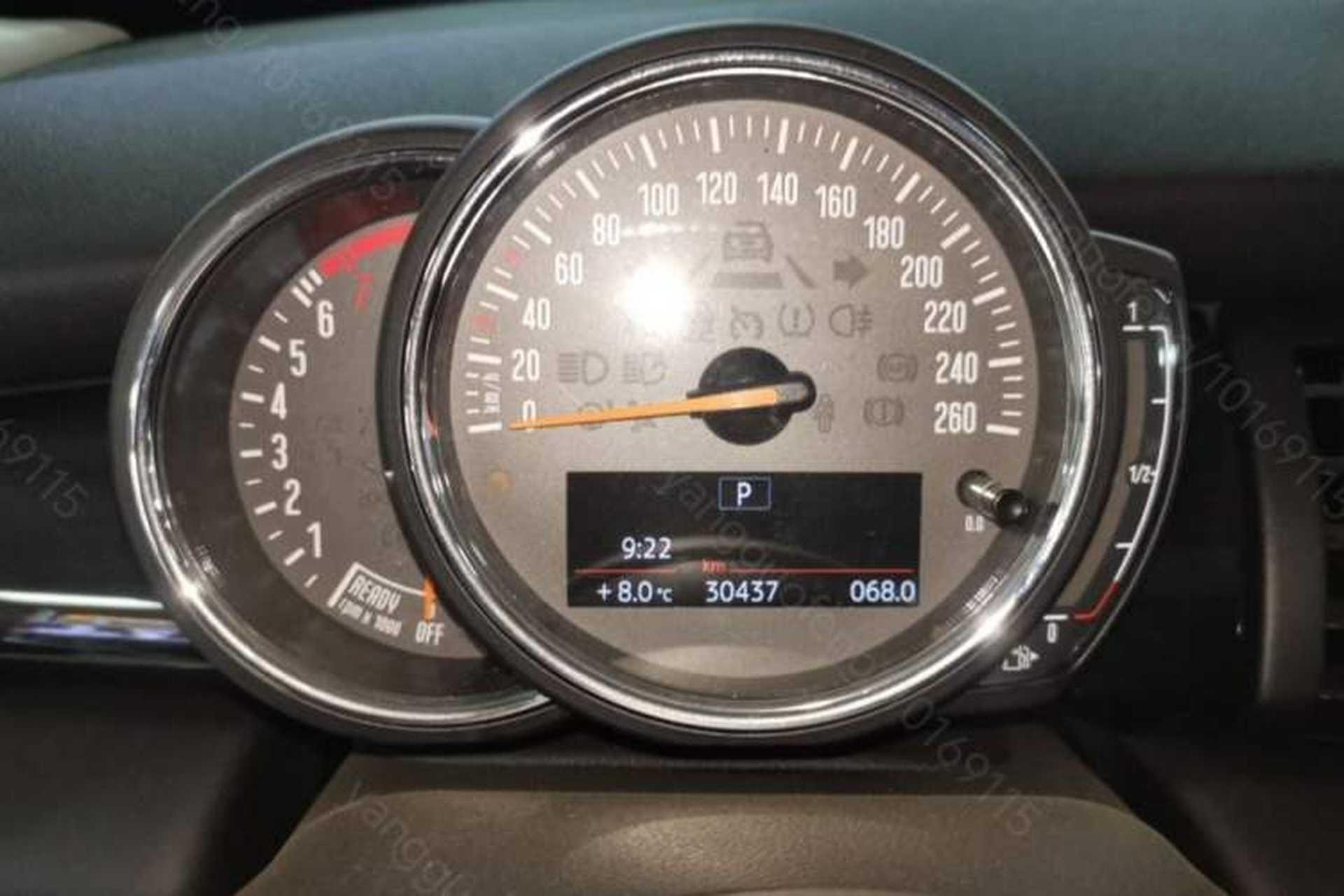 Used MINI 2019 1.5T COOPER Classic Edition Five-Door Version Instrument Cluster