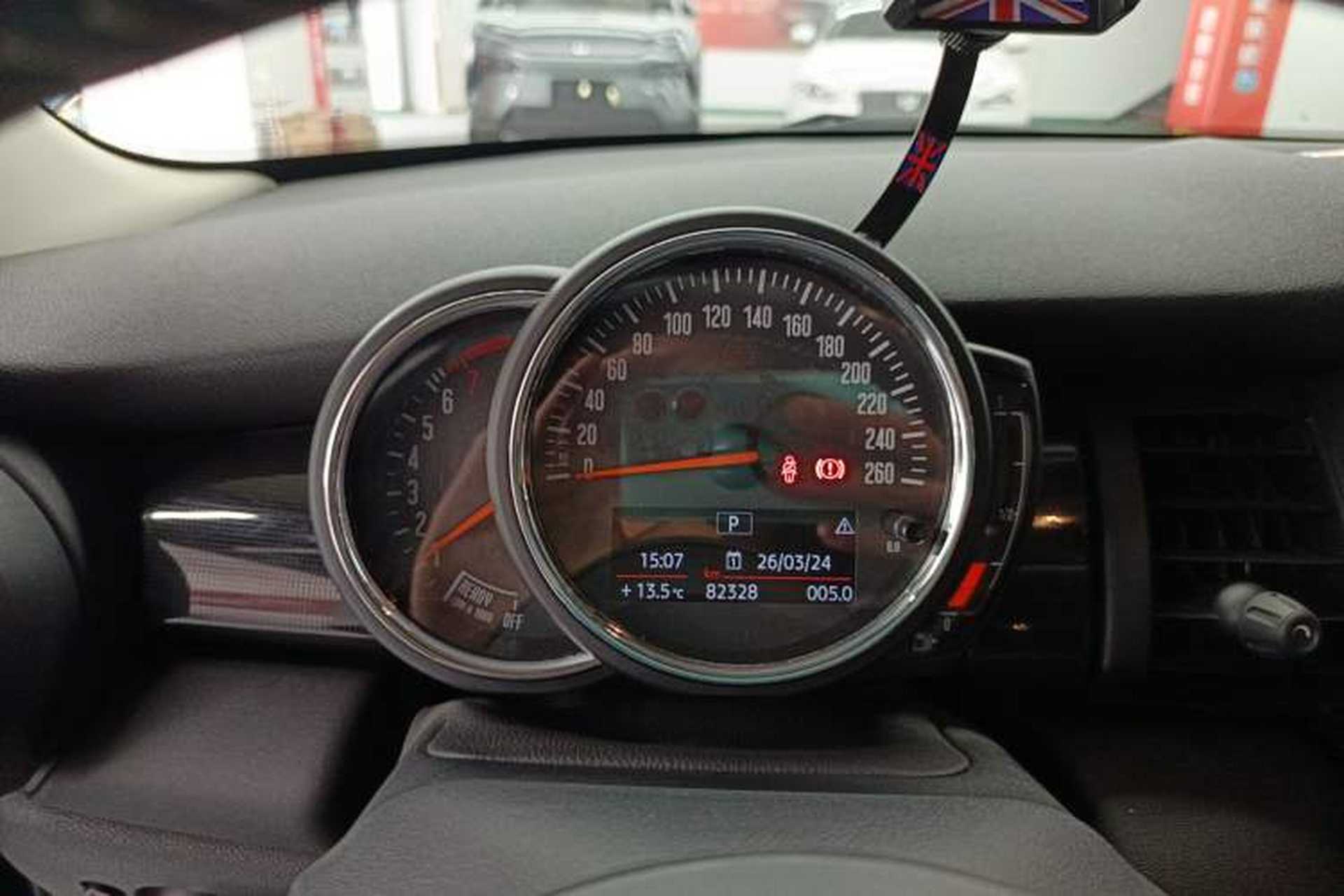 Used MINI 2019 2.0T COOPER S Artist Five-Door Edition Instrument Cluster