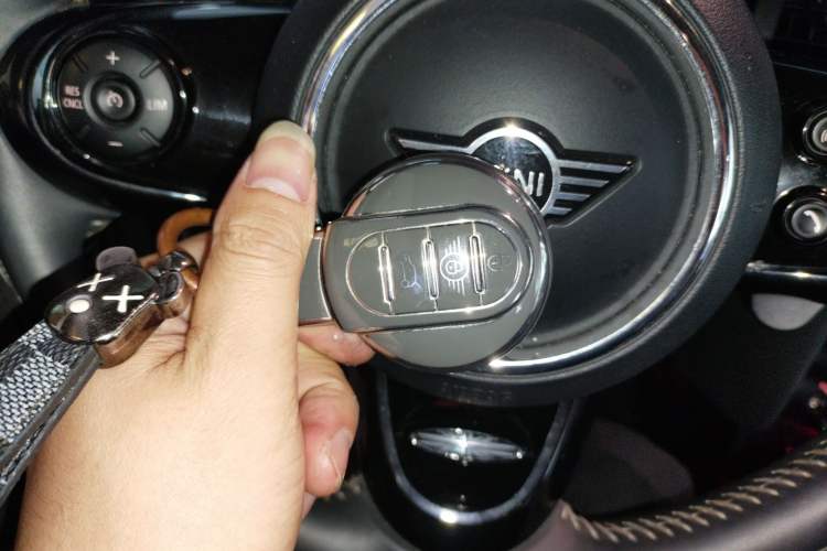 Used MINI 2019 2.0T COOPER S Artist Five-Door Edition Interior 1
