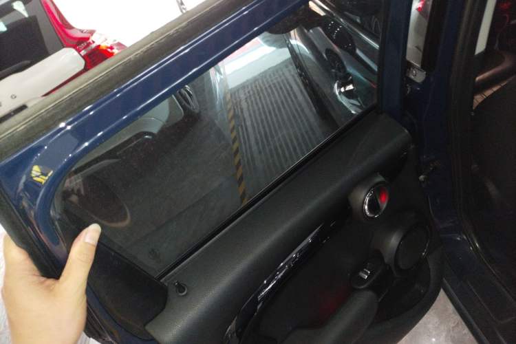 Used MINI 2019 2.0T COOPER S Artist Five-Door Edition Interior 5