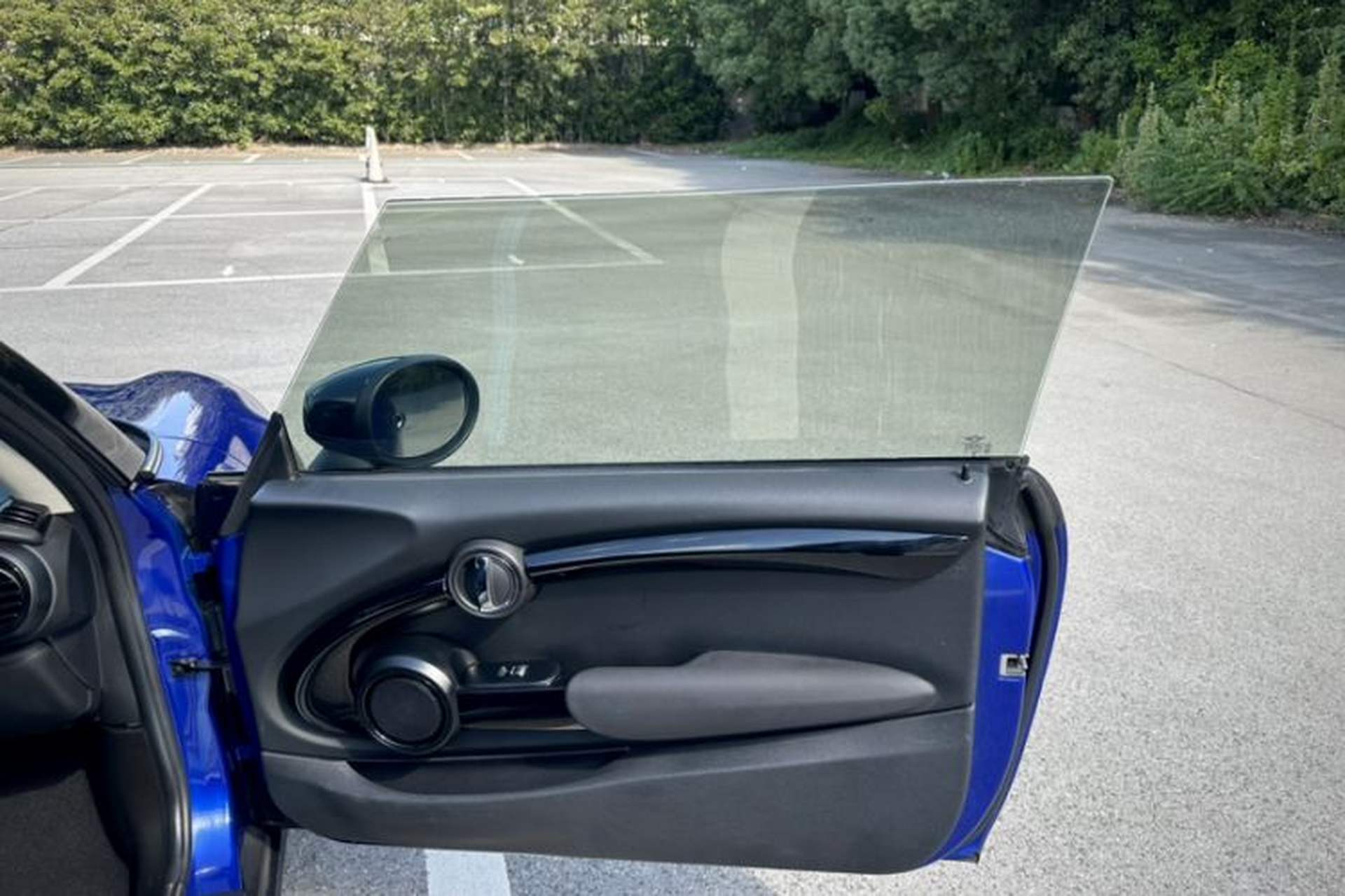 Used MINI 2019 1.5T COOPER Classic Edition Interior 7