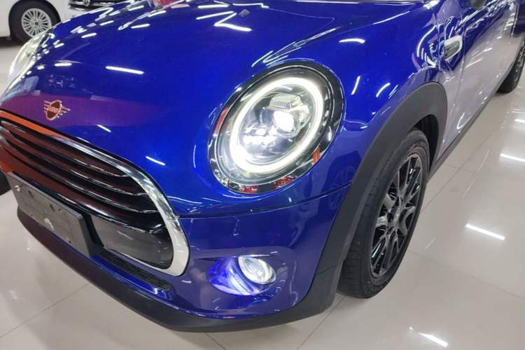 Used MINI 2019 1.5T COOPER Classic Edition Five-Door Version Left Front Headlight