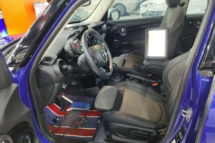 Used MINI 2019 1.5T COOPER Classic Edition Five-Door Version Left Front Seat
